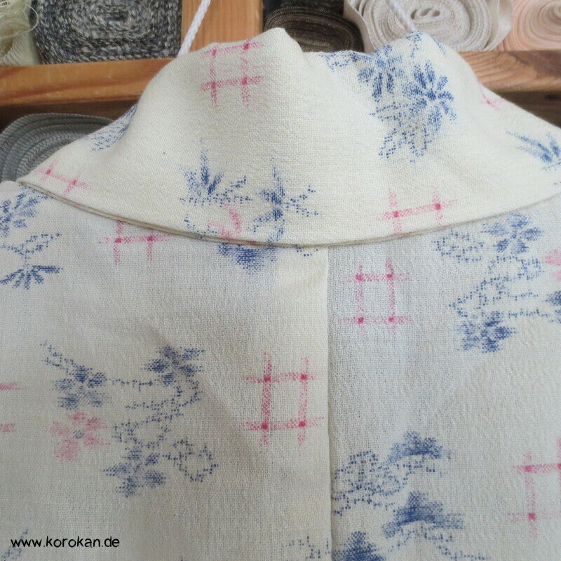 Igeta und Blüten Hitoe Kimono Wollgeorgette Kasuri Druck