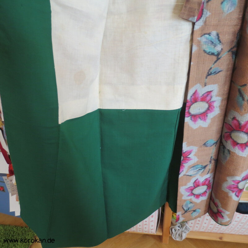 große Blumen Meisen Kimono, glänzendes Material