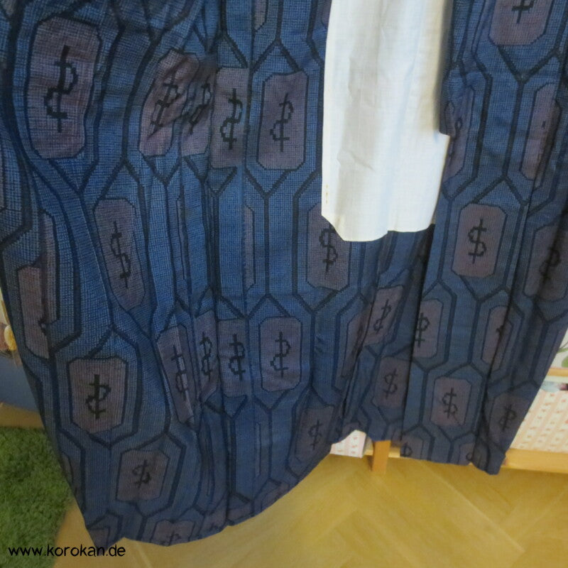 japanischer Aeskulap Zeichen in Kikko Hitoe Kimono Tsumugi Seide