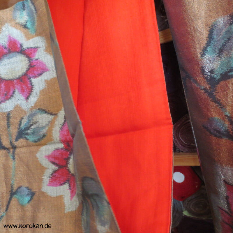 große Blumen Meisen Kimono, glänzendes Material
