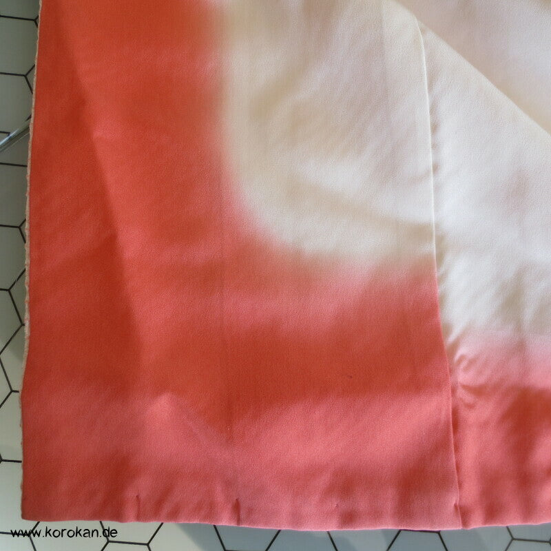 Full Shibori Blüten auf rosa Seidendamast Furisode Kimono