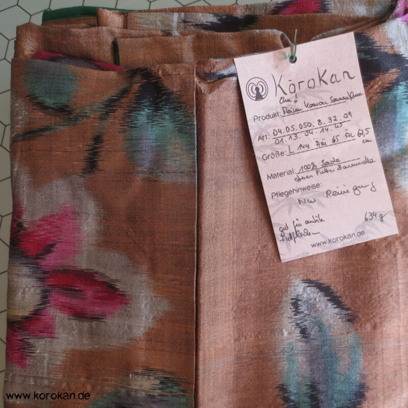 große Blumen Meisen Kimono, glänzendes Material