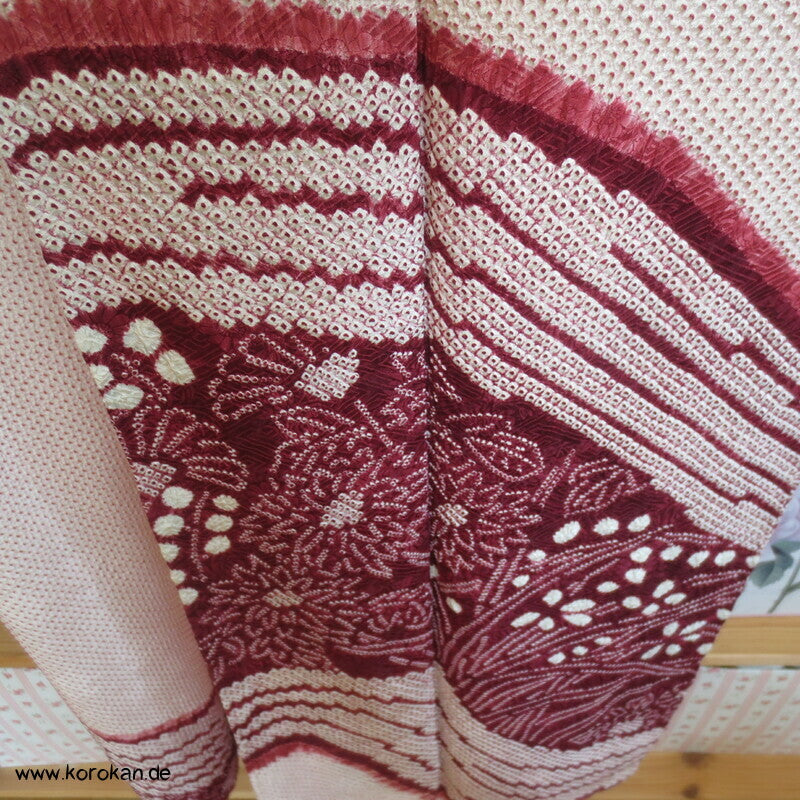 Full Shibori weinrote Chrysanthemen Homongi Kimono