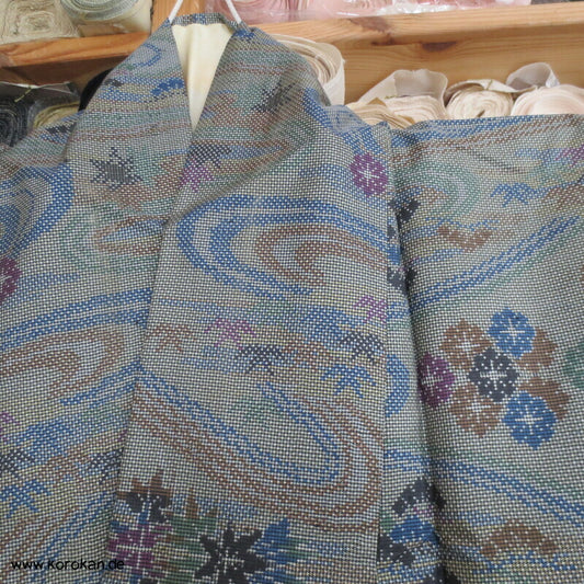 japanischer Chrysanthemen Fluss Kasuri Tsumugi Seiden Kimono