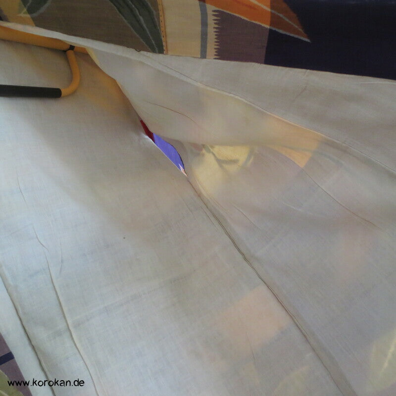 Bambus über Karo Meisen Kimono, Chu Furisode