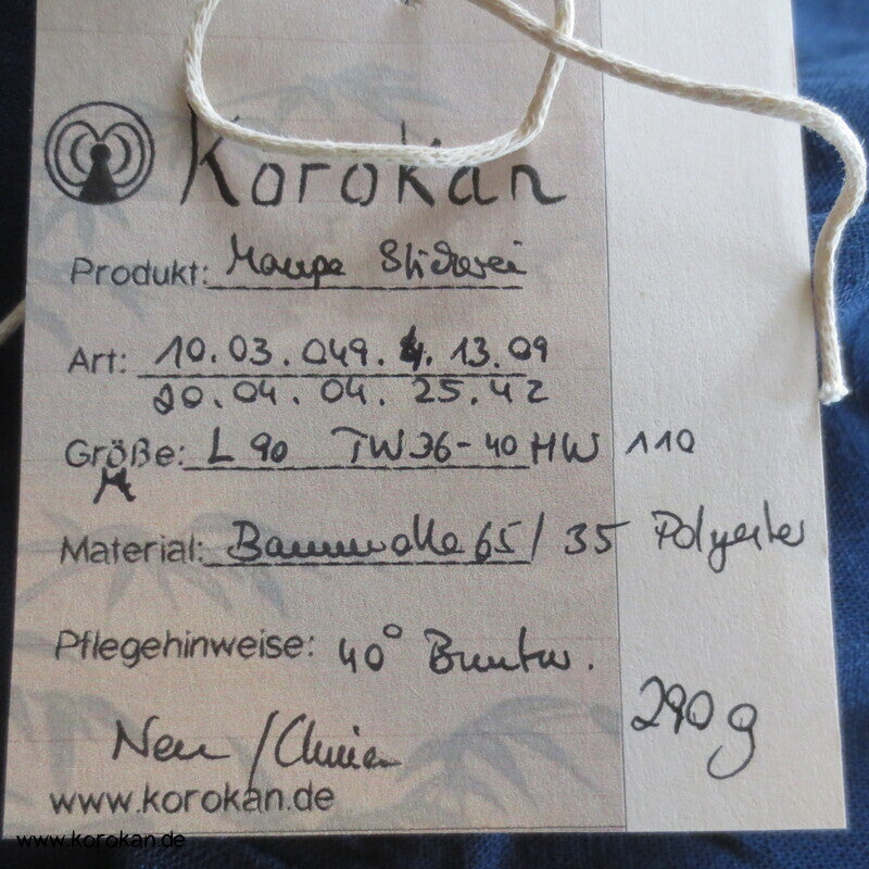 neue Monpe, blau, mit roter Päonienstickerei und Eingrifftaschen