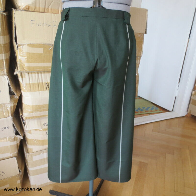 Culotte Hose aus dunkelgrüner Araihari Kimono Seide