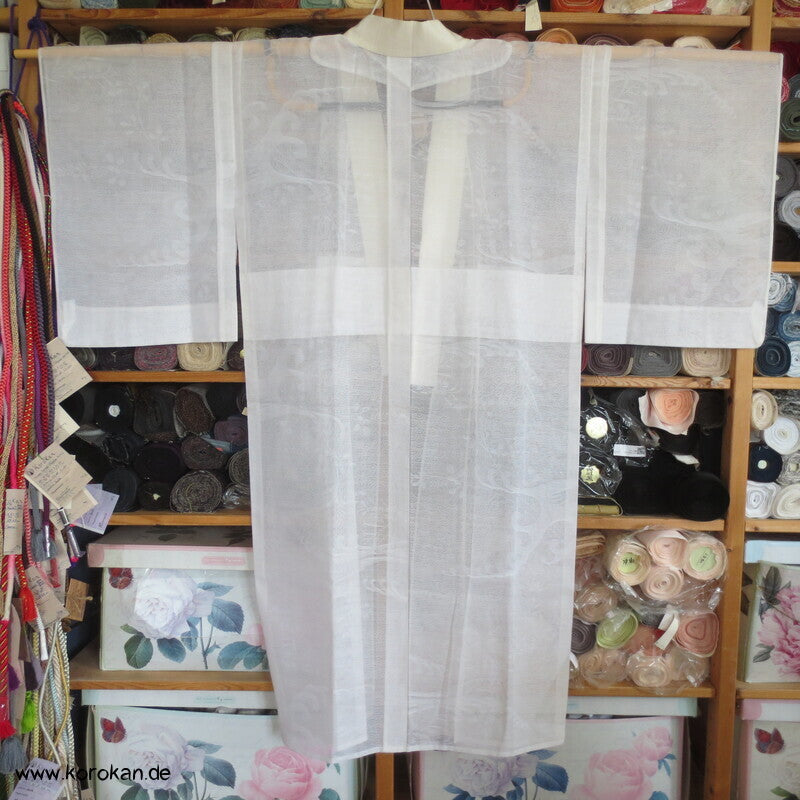 Juban Unterkimono feinstes Wellmuster Drehergewebe, hell, neu mit Tintenfleck