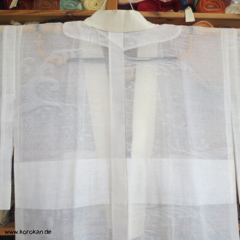 Juban Unterkimono feinstes Wellmuster Drehergewebe, hell, neu mit Tintenfleck