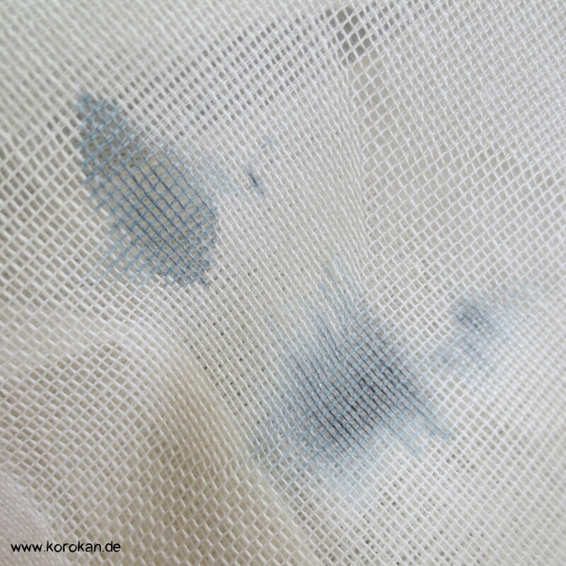 Juban Unterkimono feinstes Wellmuster Drehergewebe, hell, neu mit Tintenfleck