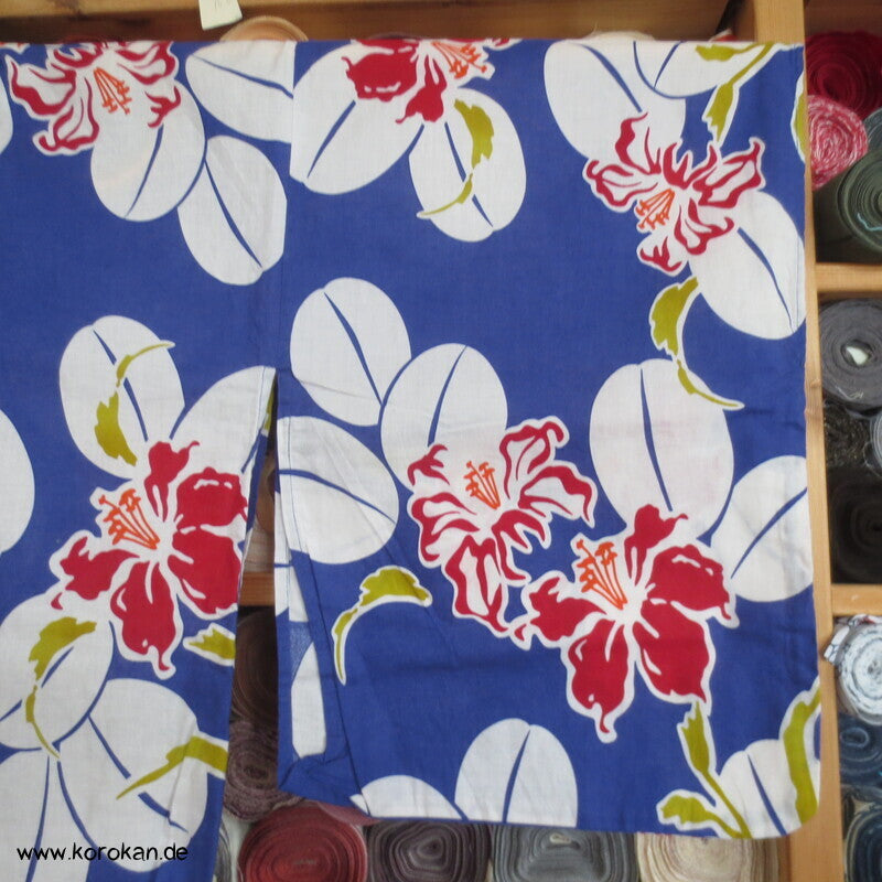 Japan Baumwoll Yukata Kimono Nandina und Lilien auf blau