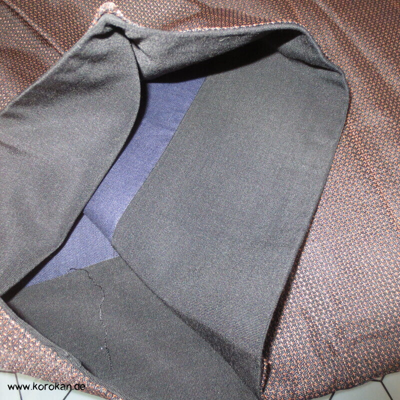 brauner Kikko Kasuri Seide Komon Kimono
