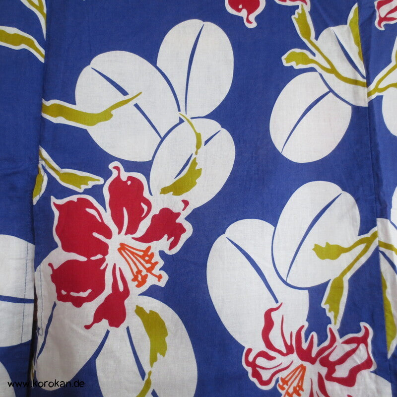 Japan Baumwoll Yukata Kimono Nandina und Lilien auf blau