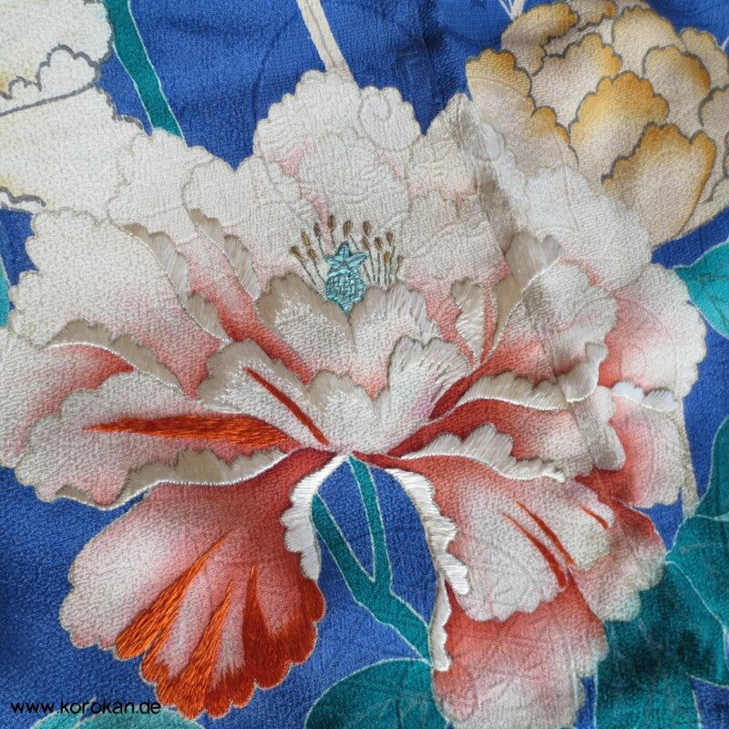 antiker Rinzu Seiden Damast Homongi Kimono, teilbestickt