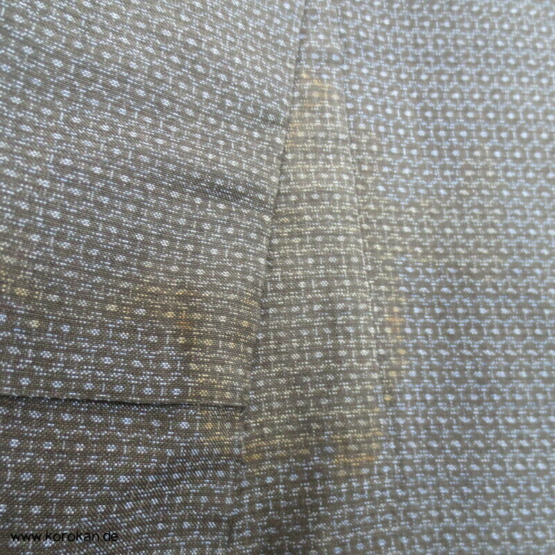 Tsumugi Kasuri Seiden Komon Kimono, frisch gewaschen