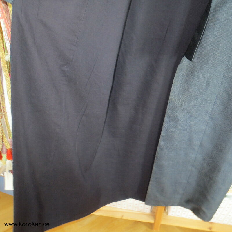 Tsumugi Kasuri Seiden Komon Kimono, frisch gewaschen