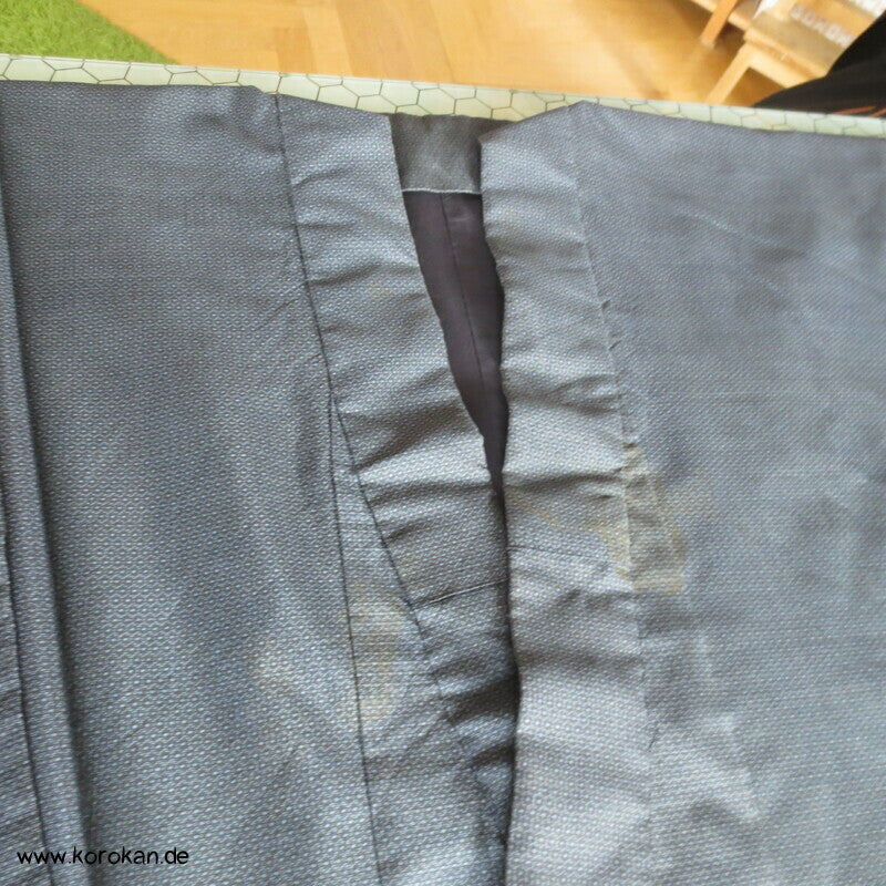 Tsumugi Kasuri Seiden Komon Kimono, frisch gewaschen
