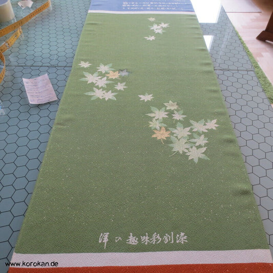 Panel Seide, Gräser, Blätter, Schmetterlinge für Kimono