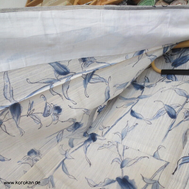 handgenähter japanischer Yukata Kimono, dicker Krepp Porzellanmuster