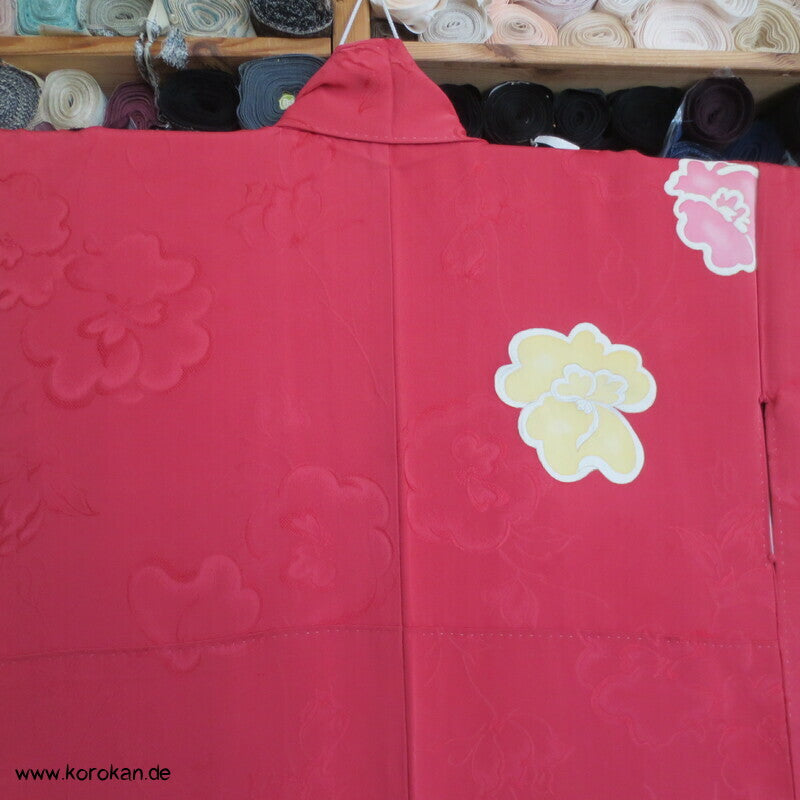 Päonien teilbestickt auf azaleerotpink Homongi Kimono