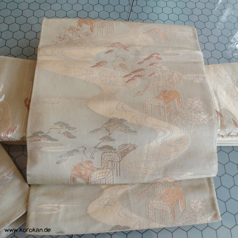 Fukuro Obi Seidenbrokat Fluss und Wagen