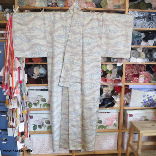Dünenmuster Kasuri Tsumugi Seiden Kimono