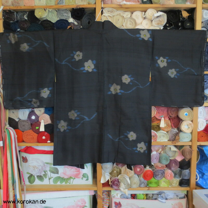 Japan Art Deco Kamelien auf schwarz Meisen Seiden Haori Kimono Jacke