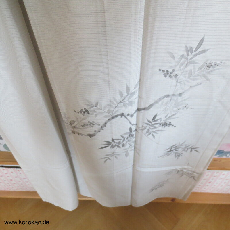 zarte Zweige Hitoe Tsukesage Kimono Rho Seide