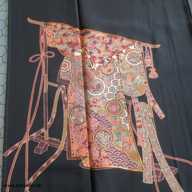 Japan Kimono Hänger Tomesode Seidencrepe