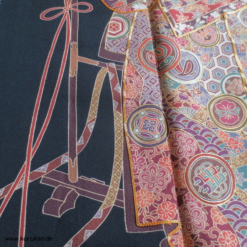 Japan Kimono Hänger Tomesode Seidencrepe