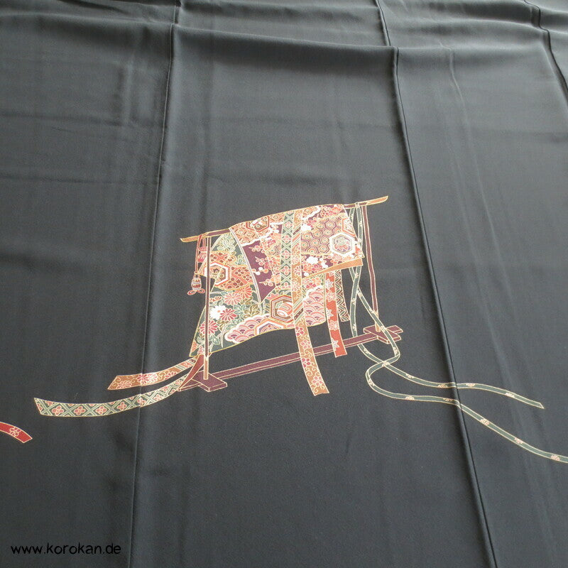 Japan Kimono Hänger Tomesode Seidencrepe