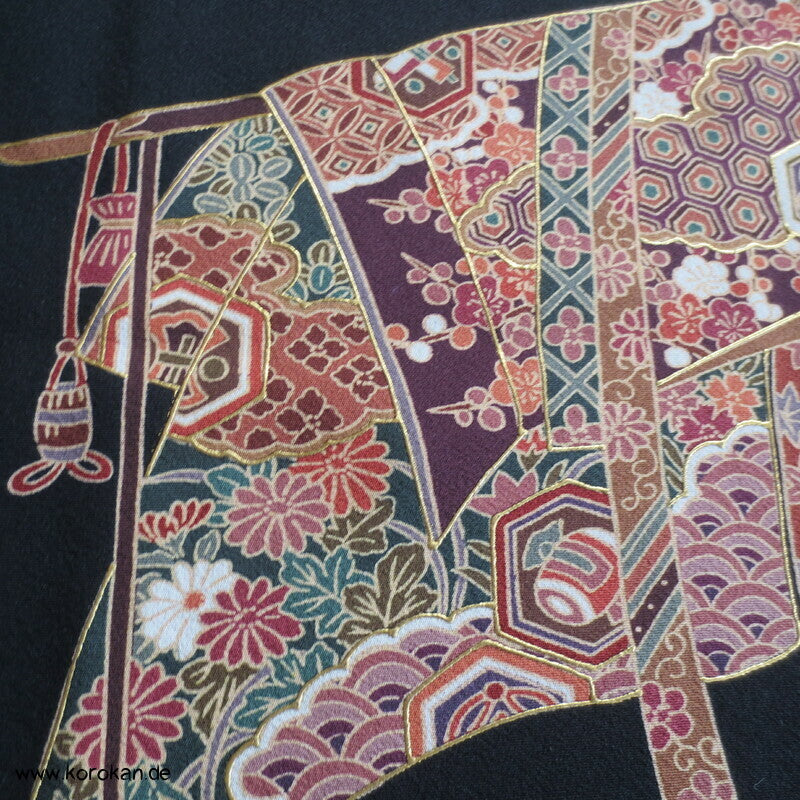 Japan Kimono Hänger Tomesode Seidencrepe