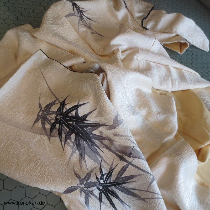 handgemalter Bambus auf Seidendamast Tsukesage Kimono