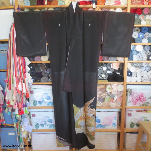 Tomesode Kimono Rho Seide Fasane auf Fächern