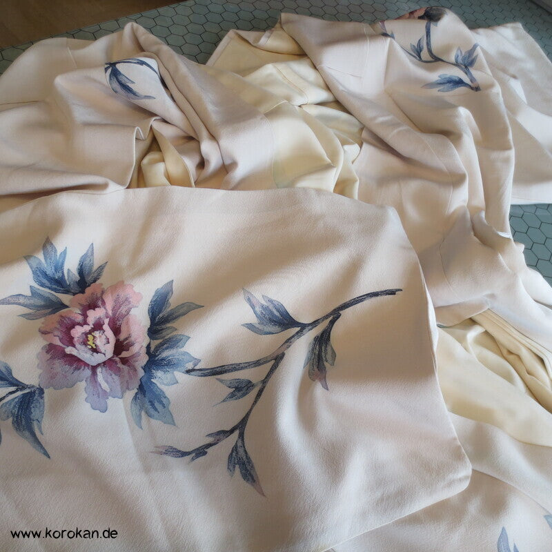 Pfingstrosen Seidencrepe Tsukesage Kimono