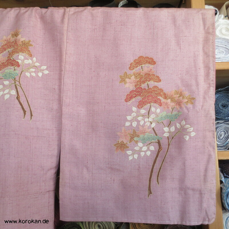 Tsumugi Seiden Tsukesage Kimono mit Baummotiven
