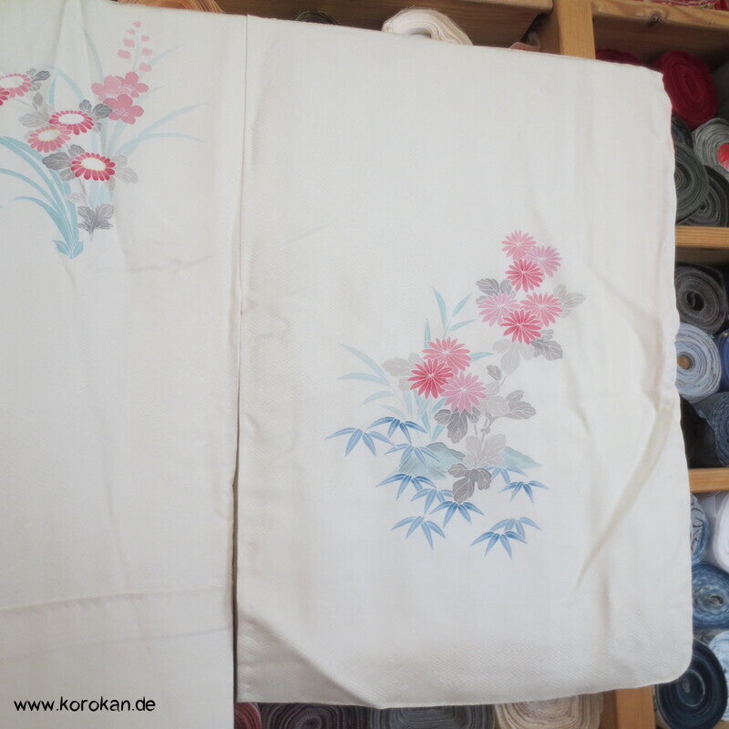 Blumen Homongi Seidendamast Kimono