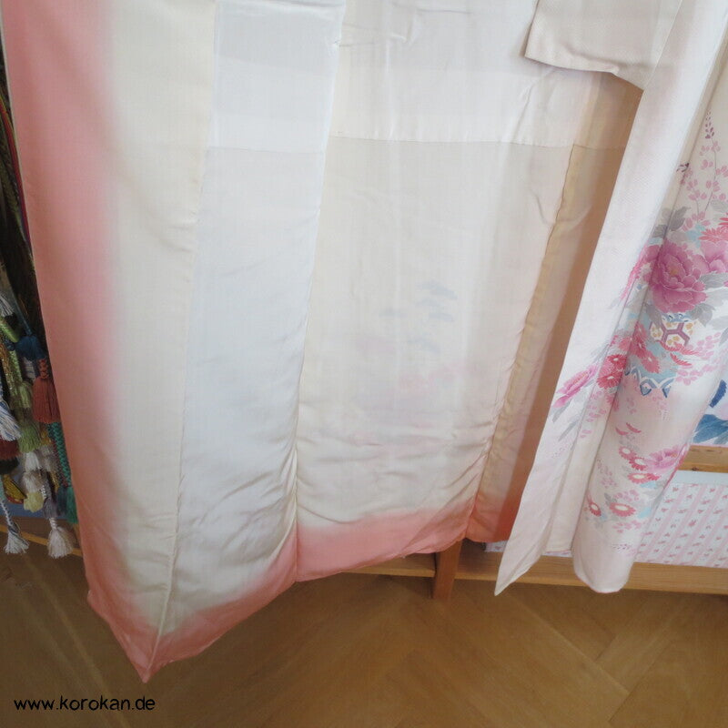 Blumen Homongi Seidendamast Kimono
