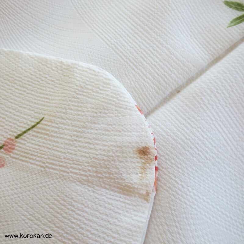 Bambusstäbe mit Blüten Homongi Kimono