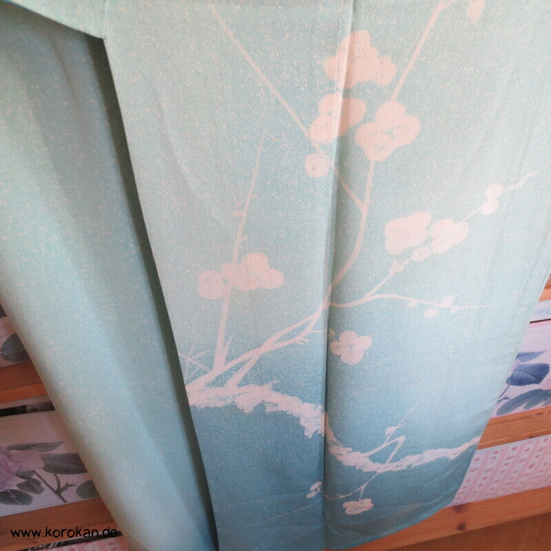 Tsukesage Seidencrepe Kimono Schneelandschaft mit Zweigen