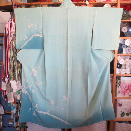 Tsukesage Seidencrepe Kimono Schneelandschaft mit Zweigen