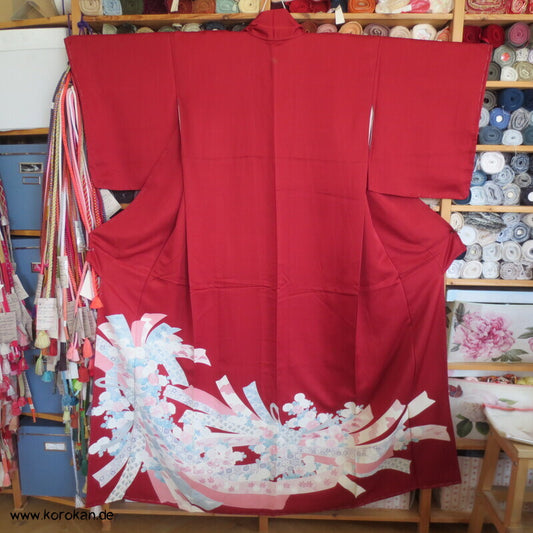 dunkelroter Iro Tomesode Seidencrepe Kimono, Noshibündel