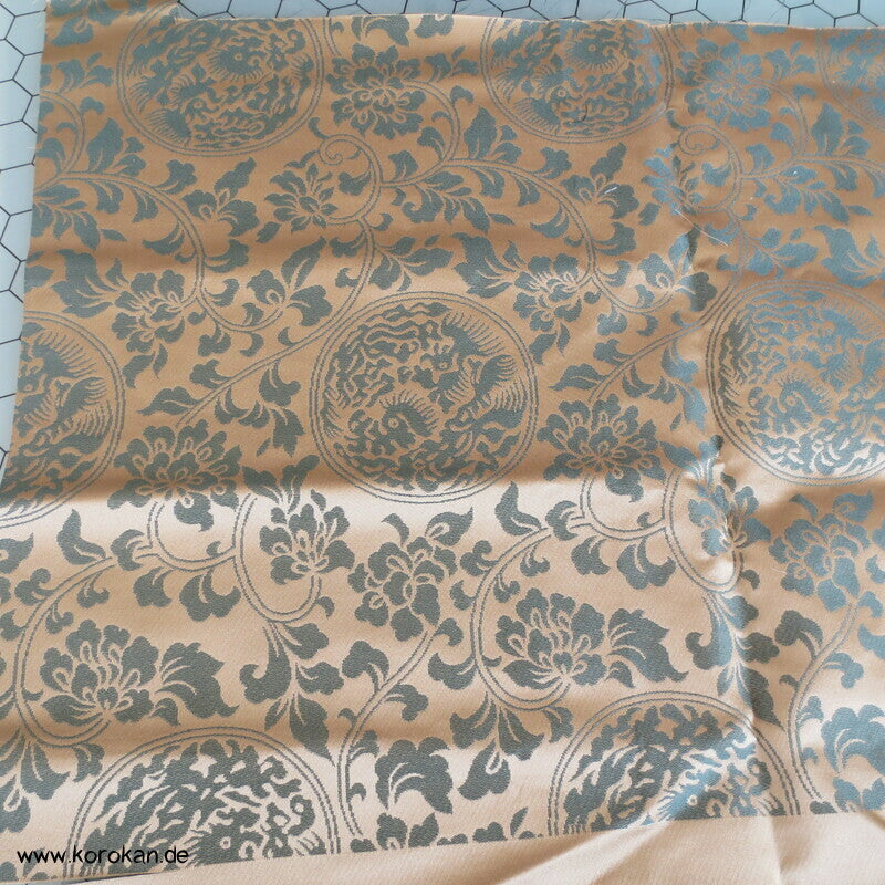 Phönix Drachenrondelle in messing auf moosgrün japanischer Seidenjacquard