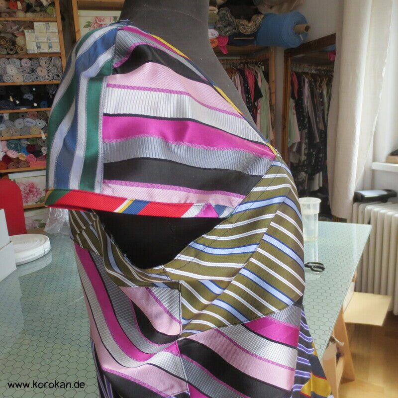 Upcycling Seiden Krawatten Tunika mit kurzen Ärmel und Rechteck Ausschnitt