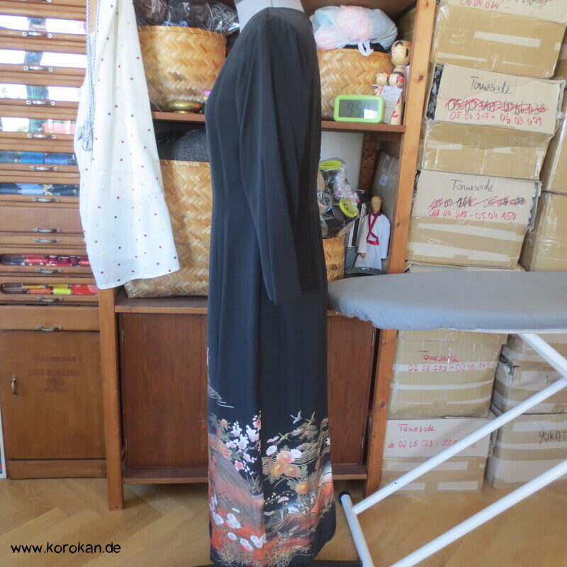 Japan Tomesode Kimono Seidencrepe Upcycling Kleid, Kame, Gr. M, Unikat