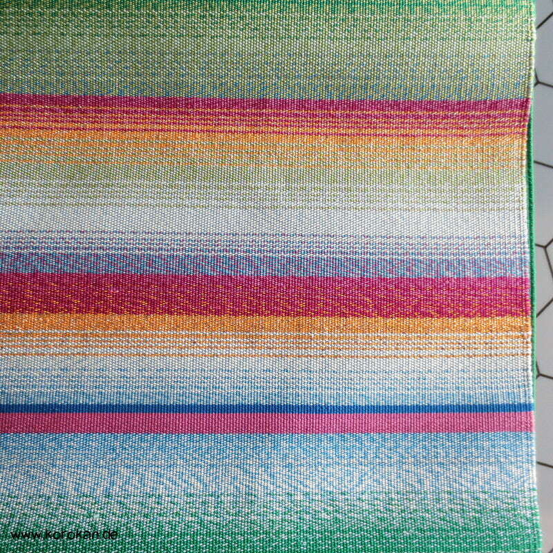 regenbogen Streifen auf grün Nagoya Obi