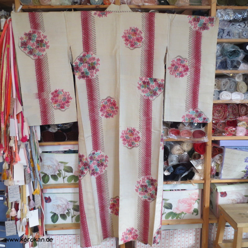 Streifen und Blütenrondelle Hitoe Meisen Komon Kimono
