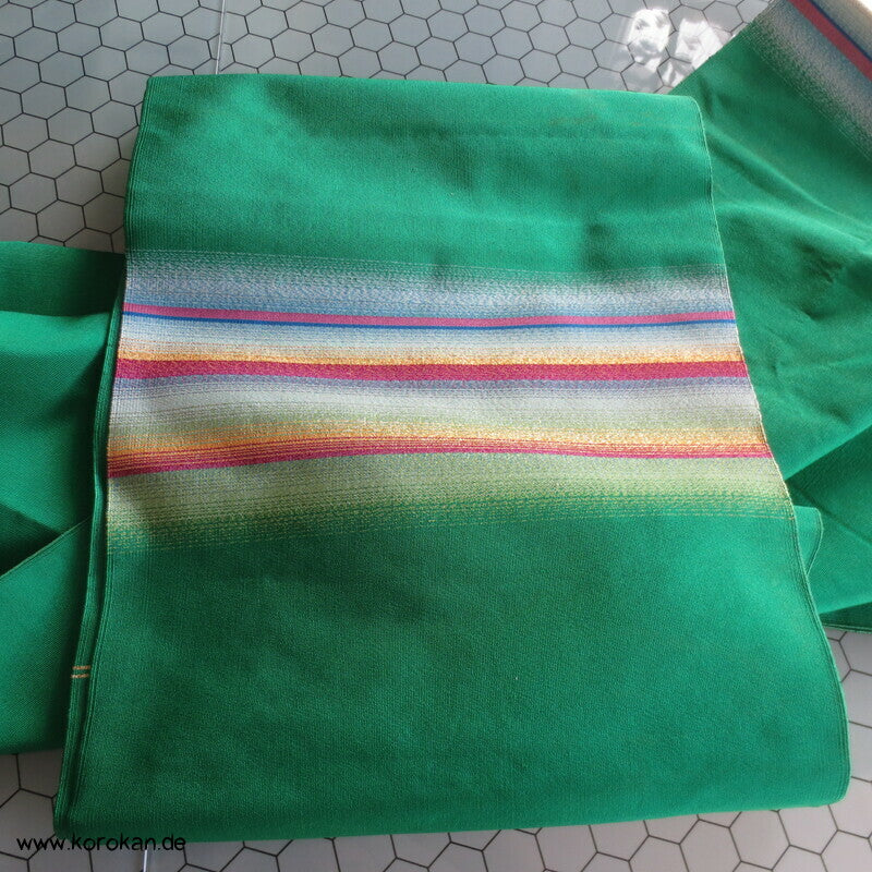 regenbogen Streifen auf grün Nagoya Obi