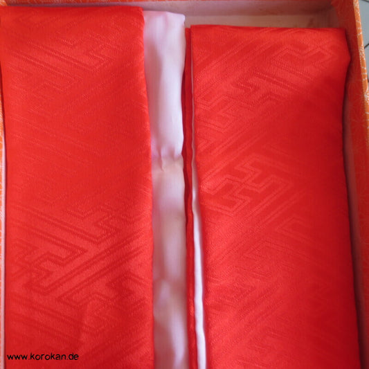 Kasane Eri Kimono Kragen gepolstert, Sayagata Damast, in Box