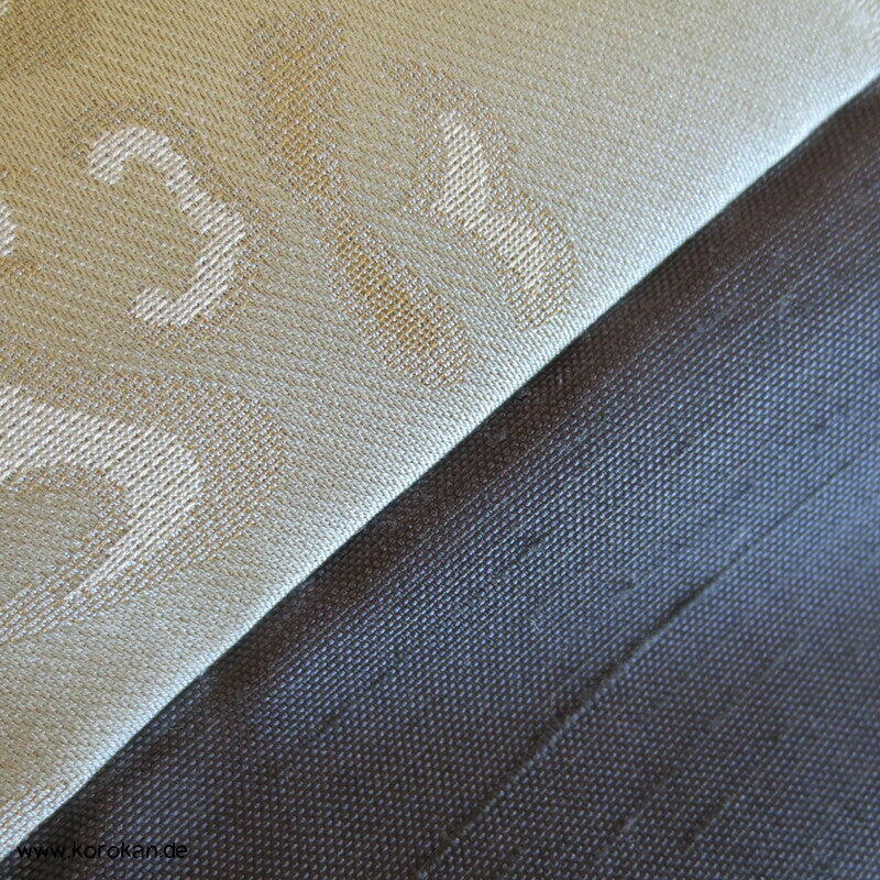 graublaue Tsumugi Seiden Haori Kimonojacke, Maskenfutter